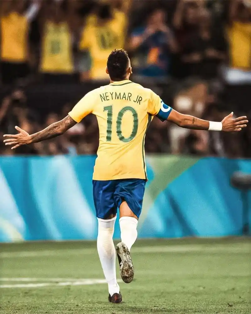 形成持续的 形成持续的