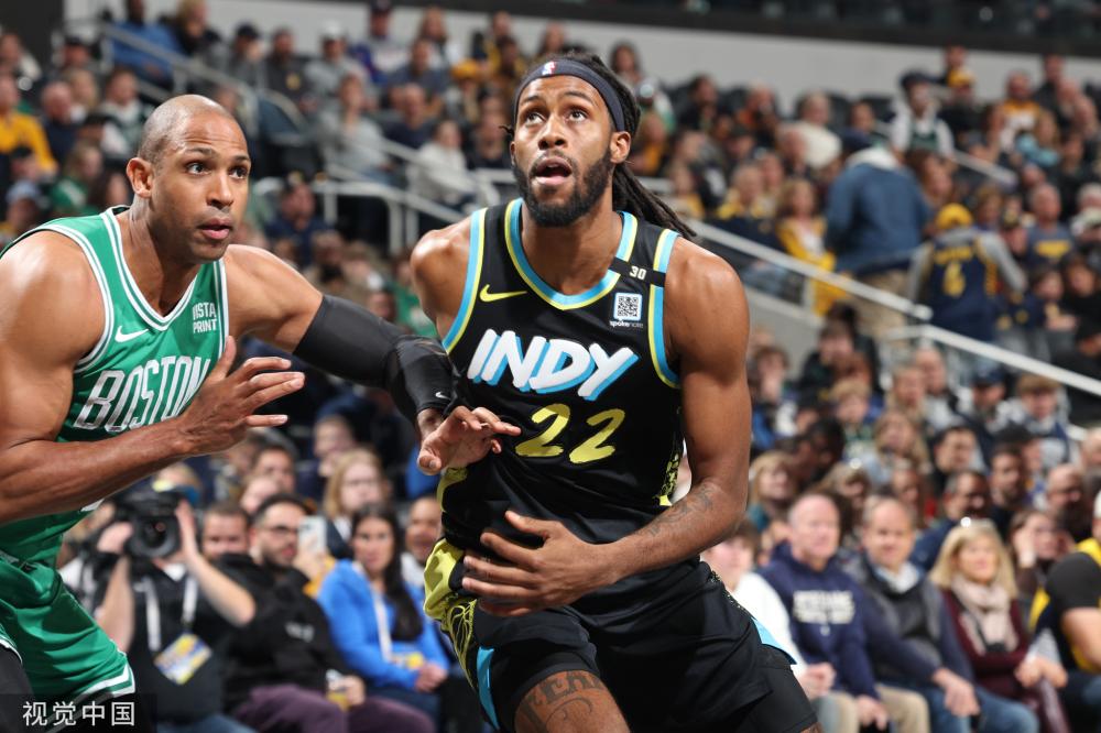 他始终坚持 他始终坚持