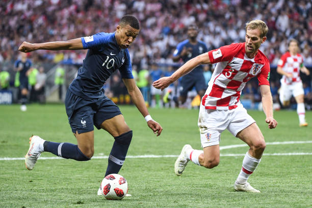 而通过实地 而通过实地